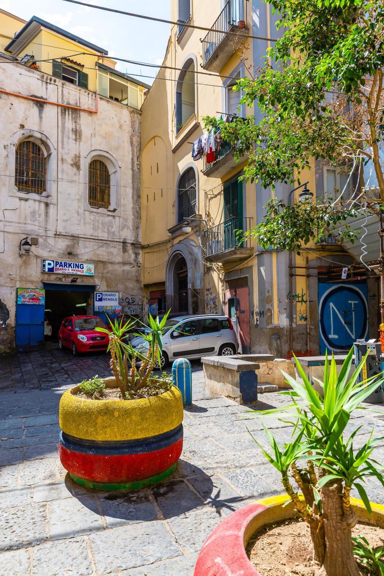 La Casa Di Famiglia By Napoliapartments Apartment Naples