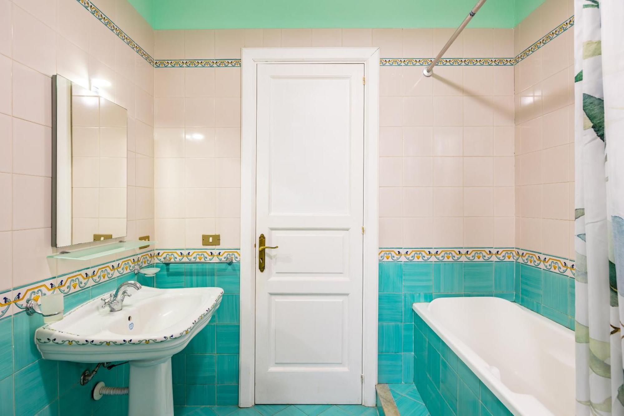 La Casa Di Famiglia By Napoliapartments