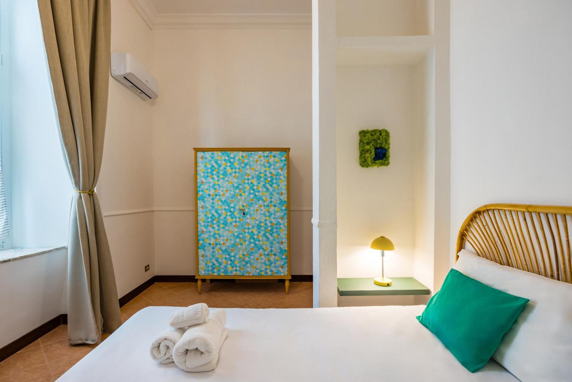 Apartment La Casa Di Famiglia By Napoliapartments Naples