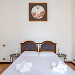 La Casa Di Famiglia By Napoliapartments