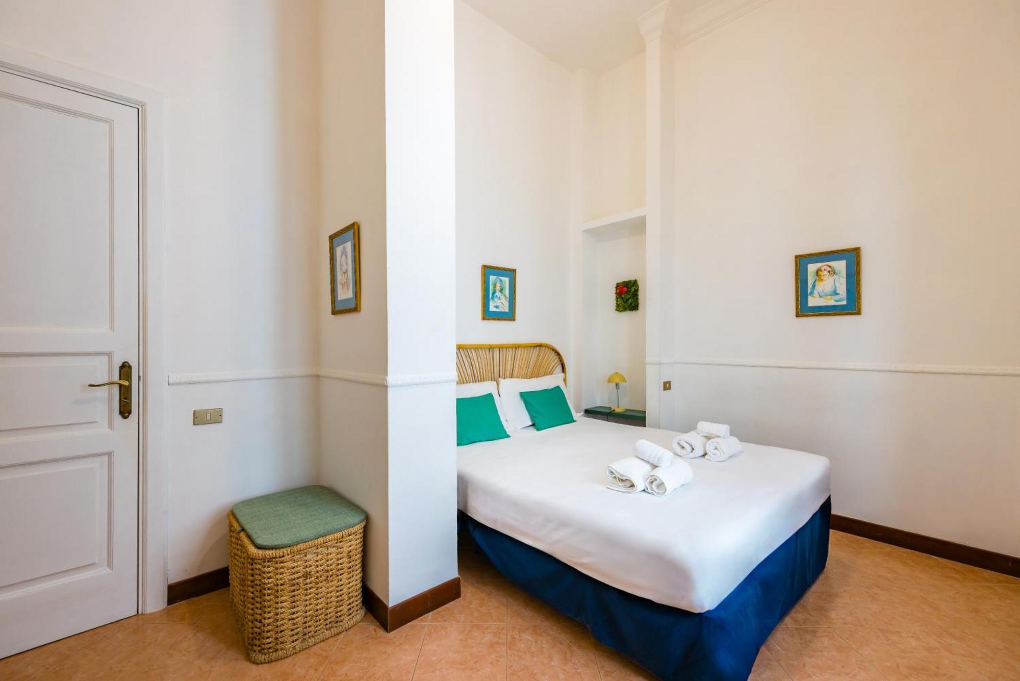 Appartamento La Casa Di Famiglia By Napoliapartments *